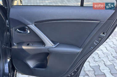 Универсал Toyota Avensis 2015 в 