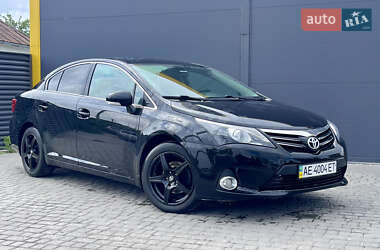 Седан Toyota Avensis 2012 в Днепре