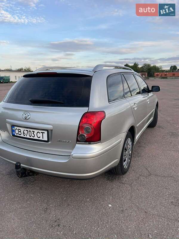Универсал Toyota Avensis 2006 в Прилуках