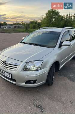 Універсал Toyota Avensis 2006 в 