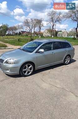 Універсал Toyota Avensis 2007 в Одесі