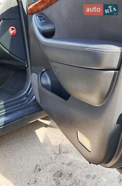 Универсал Toyota Avensis 2005 в 