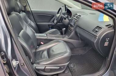 Універсал Toyota Avensis 2010 в 