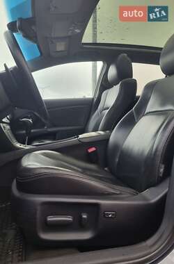 Універсал Toyota Avensis 2010 в 