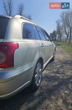 Универсал Toyota Avensis 2008 в 