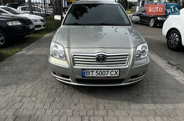 Седан Toyota Avensis 2003 в Миколаєві