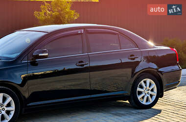 Седан Toyota Avensis 2007 в Копычинце