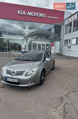 Седан Toyota Avensis 2011 в Чернигове