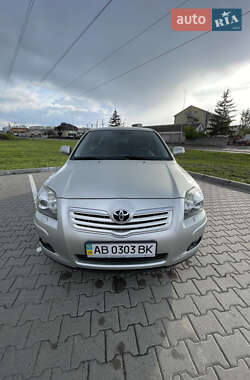 Седан Toyota Avensis 2008 в 