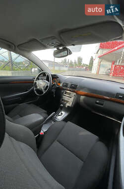 Седан Toyota Avensis 2008 в 