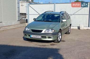 Универсал Toyota Avensis 1999 в Черкассах
