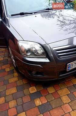 Седан Toyota Avensis 2007 в Нежине