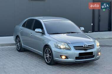 Лифтбек Toyota Avensis 2008 в 