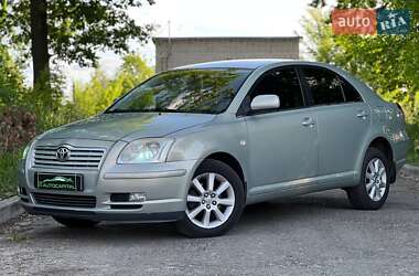 Лифтбек Toyota Avensis 2005 в Киеве
