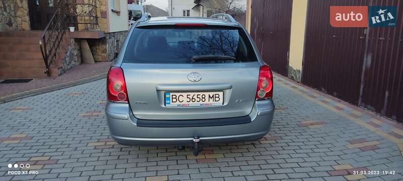 Універсал Toyota Avensis 2007 в Городку