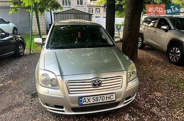 Седан Toyota Avensis 2003 в 