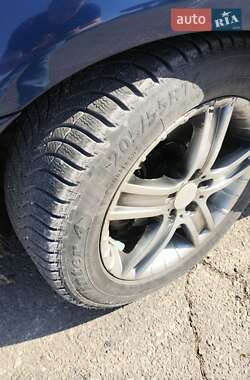 Седан Toyota Avensis 2006 в 