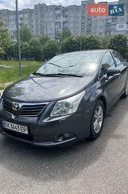 Седан Toyota Avensis 2011 в 