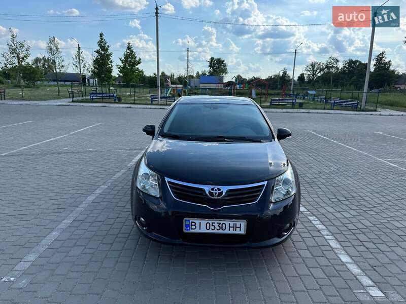 Седан Toyota Avensis 2008 в 