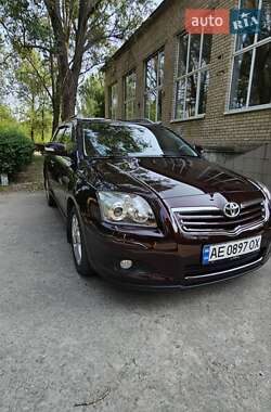 Универсал Toyota Avensis 2006 в 