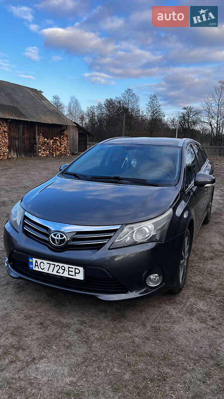 Toyota Avensis 2012 Toyota Avensis 2012