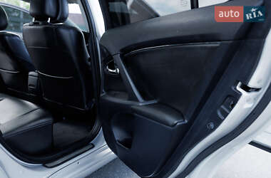 Универсал Toyota Avensis 2009 в 