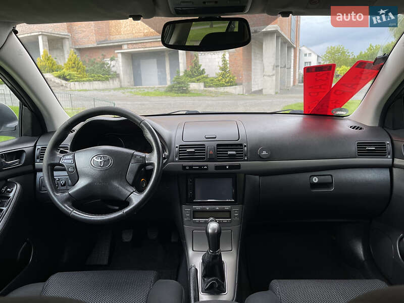 Универсал Toyota Avensis 2008 в Хмельницком