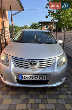Универсал Toyota Avensis 2011 в Хмельницком