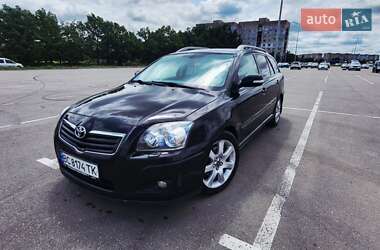 Універсал Toyota Avensis 2008 в Кропивницькому