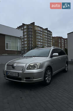 Универсал Toyota Avensis 2004 в 