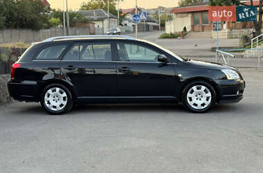 Универсал Toyota Avensis 2004 в 