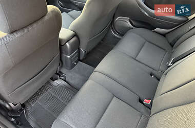 Универсал Toyota Avensis 2004 в 