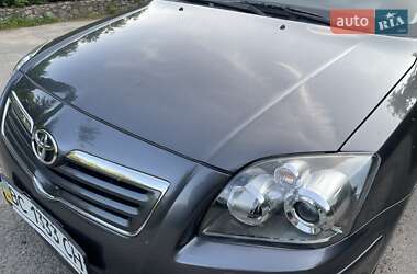 Седан Toyota Avensis 2008 в 