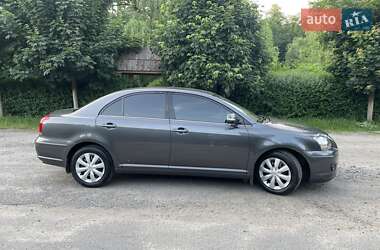 Седан Toyota Avensis 2008 в 