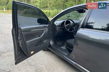 Седан Toyota Avensis 2008 в 