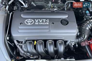 Седан Toyota Avensis 2008 в 