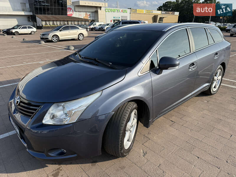 Toyota Avensis 2009
