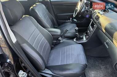 Універсал Toyota Avensis 2006 в Запоріжжі