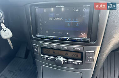 Универсал Toyota Avensis 2008 в 