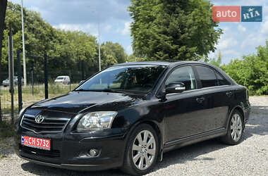 Лифтбек Toyota Avensis 2007 в Виннице