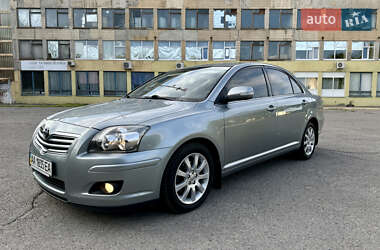 Седан Toyota Avensis 2007 в Киеве