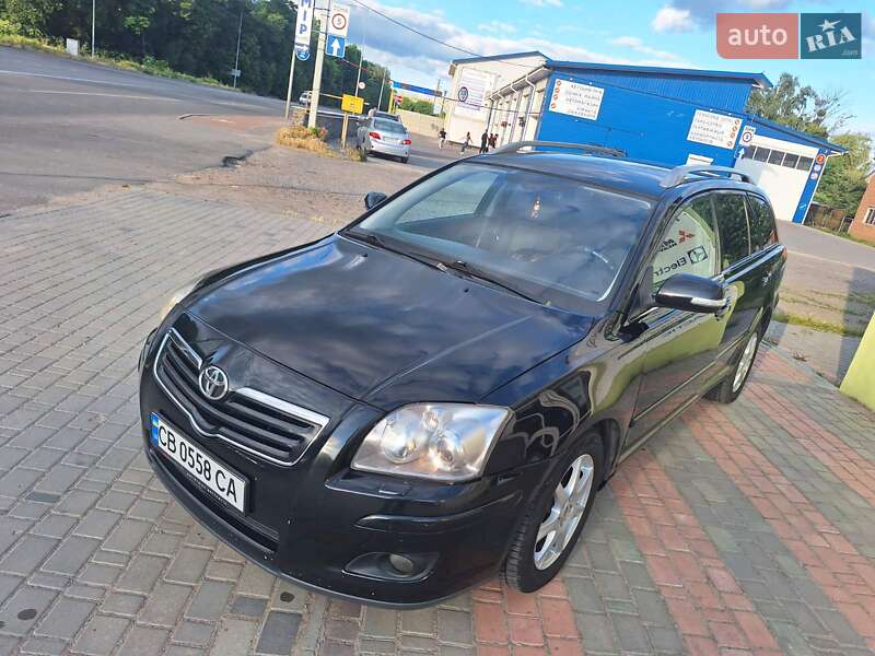 Универсал Toyota Avensis 2006 в Виннице