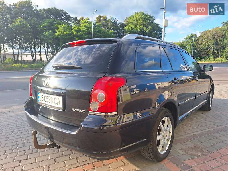 Универсал Toyota Avensis 2006 в Виннице