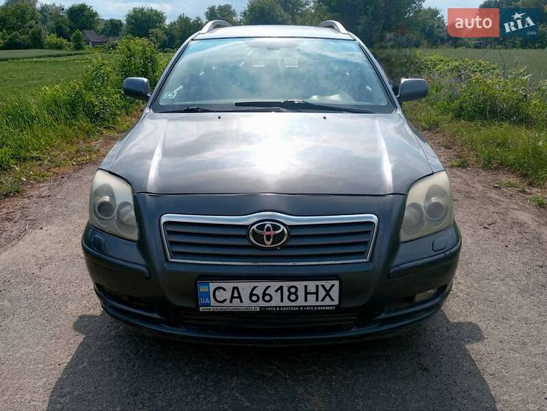 Toyota Avensis 2005