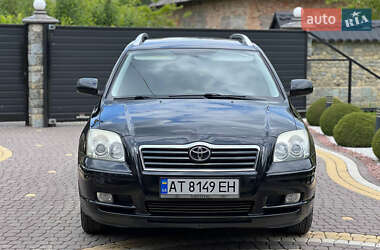 Універсал Toyota Avensis 2004 в Коломиї
