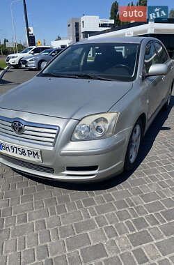 Лифтбек Toyota Avensis 2005 в Одессе
