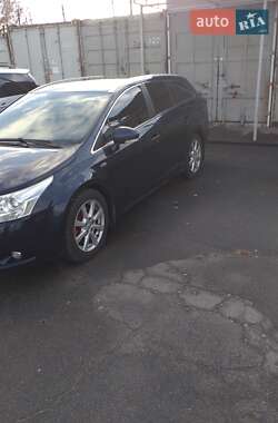 Універсал Toyota Avensis 2009 в Києві