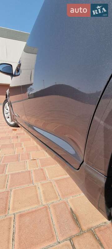 Универсал Toyota Avensis 2009 в Одессе