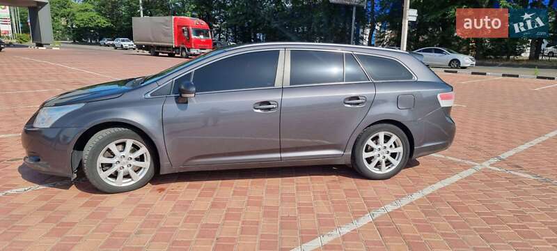Универсал Toyota Avensis 2009 в Одессе