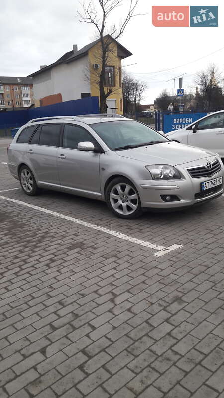 Універсал Toyota Avensis 2008 в Долині фото Універсал Toyota Avensis 2008 в Долині